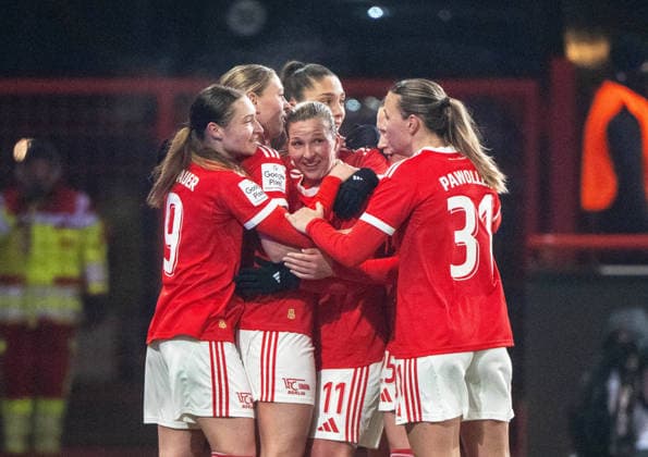Soccer, Women, Season 2025 2026, Google Pixel Women Bundesliga 15 Matchday , 1 FC Union Berlin Bayer 04 Leverkusen, f l Sophie Weidauer 1 FC Union , Samantha Steuerwald 1 FC Union , Amber Tysiak 1 FC Union , Dina Orschmann 1 FC Union , Tanja Pawollek 1 FC Union , Cheering after goal to 1 0, 23 01 2026, Copyright: xMatthiasxKochx