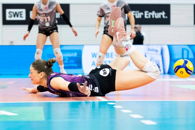 1 Volleyball Bundesliga Women Schwarz Weiss Erfurt vs VC Wiesbaden Erfurt 23 01 2026 Lotte Goertz 4 Schwarz Weiss Erfurt 1 Volleyball Bundesliga Women Schwarz Weiss Erfurt vs VC Wiesbaden Riethsporthalle Erfurt 23 01 2026 Copyright: xBEAUTIFULxSPORTS Duehringx