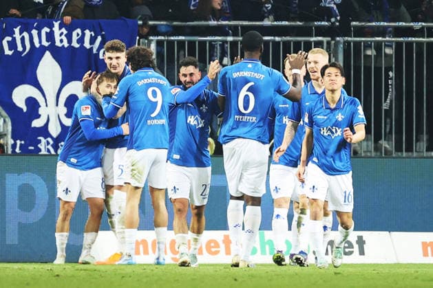 23 01 2026, xtvx, Fußball 2 Bundesliga, SV Darmstadt 98 1 FC Nürnberg v l Goal scored, Tor zum 2 0 Luca Marseiler SV Darmstadt 98 Torjubel, Goal celebration, celebrate the goal, celebrates scoring DFL DFB REGULATIONS PROHIBIT ANY USE OF PHOTOGRAPHS as IMAGE SEQUENCES and or QUASI VIDEO Darmstadt