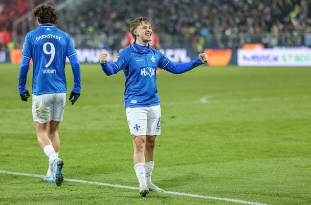 GER, Darmstadt, SV Darmstadt 98 vs 1 FC Nürnberg, 2 Bundesliga, Football, DFB, Season 2025 2026, Merck Stadion am Böllenfalltor, 19 Matchday in picture Luca Marseiler SV Darmstadt 98 8 , scores the 2 0, goal and cheers, joy, emotions DFB DFL REGULATIONS PROHIBIT ANY USE OF PHOTOGRAPHS AS IMAGE SEQUENCES AND OR QUASI VIDEO, 23 01 2026 Copyright: HMBxMedia HendrikxHamelau