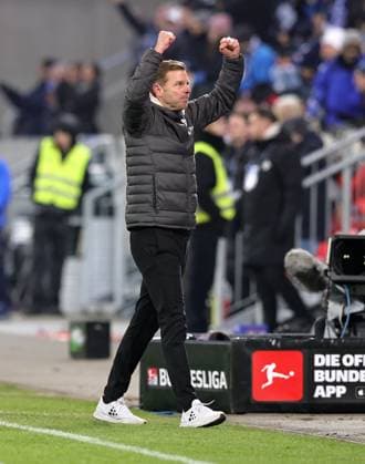 23 01 2026 Soccer Season 2025 2026 2 Soccer Bundesliga 19 Matchday SV Darmstadt 98 SVD D98 Lilien 1 FC Nürnberg FCN Club Sportfoto Zink DaMa xdaxmax DFL regulations prohibit any use of photographs as image sequences and or quasi video only for editorial use Jubel Freude nach Spielende Florian Kohfeldt Trainer SV Darmstadt 98 D98 SV98 clenches fist fists rejoices joy cheers