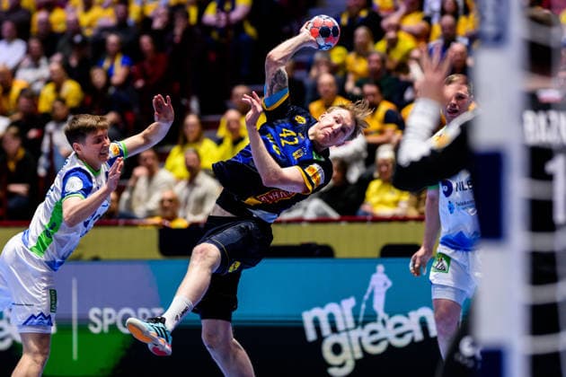 260123 Eric Johansson of Sweden during the EHF European Handball Championship main round match between Slovenia and Sweden on January 23, 2026 in Malmö Photo Petter Arvidson BILDBYRAN kod PA PA1136 handball handboll handball handbolls em 2026 sverige sweden slovenia slovenien ehf european handball championship bbeng  Copyright: PETTERxARVIDSON BB260123PA156