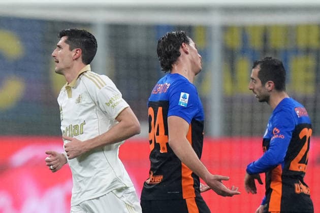 Pisa™s Samuele Angori celebrates after scoring 0-1 during the Serie A soccer match between Inter and Pisa at the San Siro Stadium in Milan , north Italy - Friday , January 23 , 2026. - Soccer .  Copyright: xSpada LaPressex