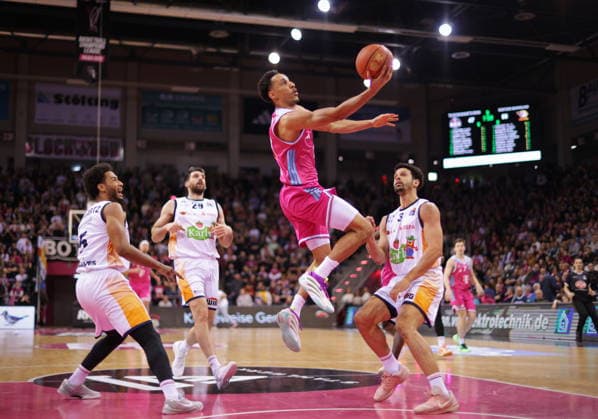 Joel Aminu Telekom Baskets Bonn vs Rostock Seawolves 17 Speiltag season 2025 26