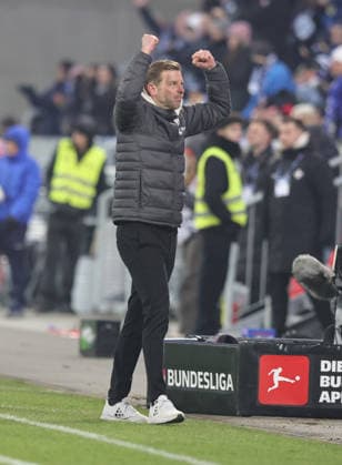 23 01 2026 Soccer Season 2025 2026 2 Soccer Bundesliga 19 Matchday SV Darmstadt 98 SVD D98 Lilien 1 FC Nürnberg FCN Club Sportfoto Zink DaMa xdaxmax DFL regulations prohibit any use of photographs as image sequences and or quasi video only for editorial use Jubel Freude nach Spielende Florian Kohfeldt Trainer SV Darmstadt 98 D98 SV98 clenches fist fists rejoices joy cheers