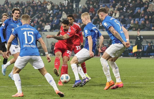 23 01 2026 Soccer Season 2025 2026 2 Soccer Bundesliga 19 Matchday SV Darmstadt 98 SVD D98 Lilien 1 FC Nürnberg FCN Club Sportfoto Zink DaMa xdaxmax DFL regulations prohibit any use of photographs as image sequences and or quasi video only for editorial use Adriano Grimaldi 33, 1 FC Nürnberg FCN with shot on goal
