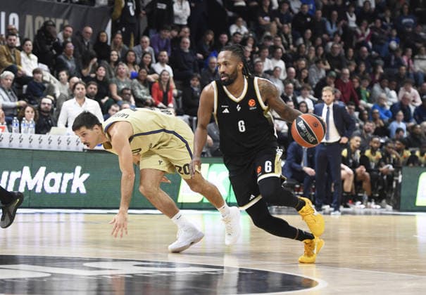 Basketball : ASVEL Villeurbanne vs FC Barcelone - Euroleague - 23 01 2026 Braian ANGOLA of ASVEL during the Turkish Airlines EuroLeague basketball match between LDLC ASVEL Villeurbanne and FC Barcelone at Astroballe in Villeurbanne, France on 23 January 2026 VILLEURBANNE LyonFrance  Copyright: xMouradxALLILIx