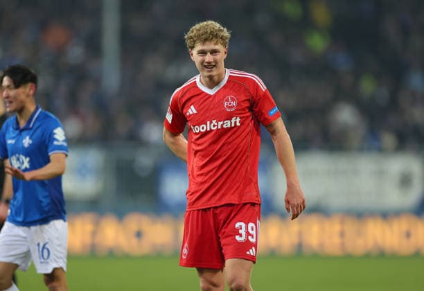 23 01 2026, Soccer 2 Bundesliga, SV Darmstadt 98 1 FC Nürnberg, emonline, emspor, despor, v l , Piet Scobel 1 FC Nürnberg DFL DFB REGULATIONS PROHIBIT ANY USE OF PHOTOGRAPHS AS IMAGE SEQUENCES AND OR QUASI VIDEO xdcx Copyright: HMBxMedia Claus