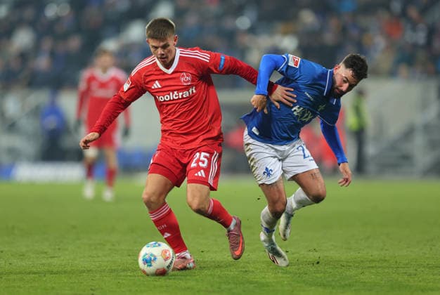 23 01 2026, Soccer 2 Bundesliga, SV Darmstadt 98 1 FC Nürnberg, emonline, emspor, despor, v l , Finn Becker 1 FC Nürnberg , Marco Richter SV Darmstadt 98 DFL DFB REGULATIONS PROHIBIT ANY USE OF PHOTOGRAPHS AS IMAGE SEQUENCES AND OR QUASI VIDEO xdcx Copyright: HMBxMedia Claus