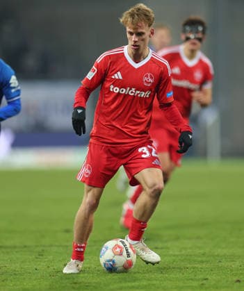 23 01 2026, Soccer 2 Bundesliga, SV Darmstadt 98 1 FC Nürnberg, emonline, emspor, despor, v l , Tim Janisch 1 FC Nürnberg DFL DFB REGULATIONS PROHIBIT ANY USE OF PHOTOGRAPHS AS IMAGE SEQUENCES AND OR QUASI VIDEO xdcx Copyright: HMBxMedia Claus