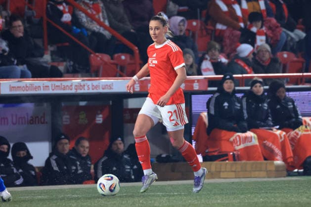 DEU, 2 BL, Frauen, 1 FC Union vs Bayer Leverkusen, 23 01 2026, Stadion Alte Foersterei, Berlin, DEU, 2 BL, Frauen, 1 FC Union vs Bayer Leverkusen, im Bild Anna Weiss 1 FC Union Berlin 21 DFL regulations prohibit any use of Photographs as image sequences and or quasi video nordphotoxGmbHx xEngler nph00076