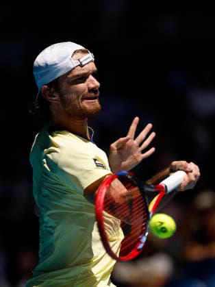 TENNIS AUSTRALIAN OPEN, Tomas Machac of the Czech Republic in action during the Men™s 3rd round match against Lorenzo Musetti of Italy on day 7 of the 2026 Australian Open tennis tournament at Melbourne Park in Melbourne, Saturday, January 24, 2026. ( NO ARCHIVING MELBOURNE VICTORIA AUSTRALIA  Copyright: xROBxPREZIOSOx 20260124118304501123