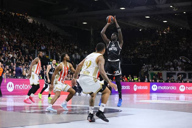 BASKET - Euroleague - Virtus Bologna vs Crvena Zvezda Meridianbet Belgrade 35 Mouhamet DIOUF Virtus Bologna BASKETBALL - ITALIAN SERIE A Virtus Bologna vs Crvena Zvezda Stella Rossa Belgrade 23-01-2026 06s Jared Butler Crvena Zvezda Stella Rossa Belgrade BASKETBALL - ITALIAN SERIE A Virtus Bologna vs Crvena Zvezda Stella Rossa Belgrade 23-01-2026 99 Yago dos Santos Crvena Zvezda Stella Rossa Belgrade BASKETBALL - ITALIAN SERIE A Virtus Bologna vs Crvena Zvezda Stella Rossa Belgrade 23-01-2026 during Virtus Bologna vs Crvena Zvezda Meridianbet Belgrade, Basketball Euroleague match in Bologna, Italy, January 23 2026 Bologna Italy  Copyright: xIPAxSport ABACAx