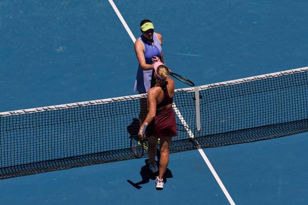 Amanda Anisimova of the United States of America and Peyton Stearns of the United States of America Australian Open tennis tournament, Day Seven, Melbourne Park, Australia - 24 Jan 2026Melbourne Melbourne Park Victoria (VIC) Australia  Copyright: xRachelxBach Shutterstockx 16380458au
