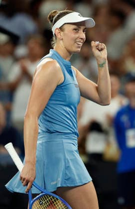TENNIS AUSTRALIAN OPEN, Elise Mertens of Belgium celebrates winning the Women™s 3rd round match against Nikola Bartunvkova on day 7 of the 2026 Australian Open tennis tournament at Melbourne Park in Melbourne, Saturday, January 24, 2026. ( NO ARCHIVING MELBOURNE VICTORIA AUSTRALIA  Copyright: xROBxPREZIOSOx 20260124113491692310