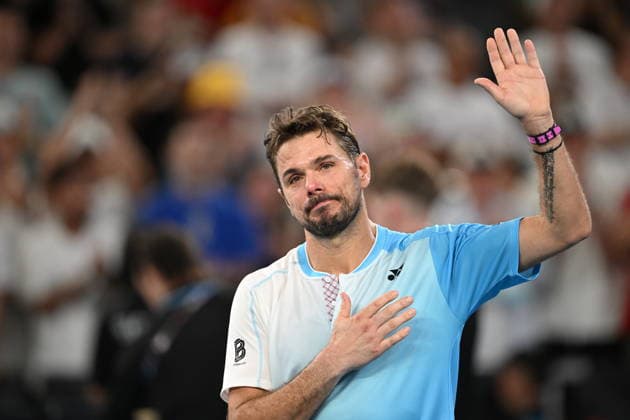 TENNIS AUSTRALIAN OPEN, Stan Wawrinka of Switzerland reacts to crowd applause following the Men™s 3rd round match against Taylor Fritz of USA on day 7 of the 2026 Australian Open tennis tournament at Melbourne Park in Melbourne, Saturday, January 24, 2026. ( NO ARCHIVING MELBOURNE VICTORIA AUSTRALIA  Copyright: xLUKASxCOCHx 20260124174412932451
