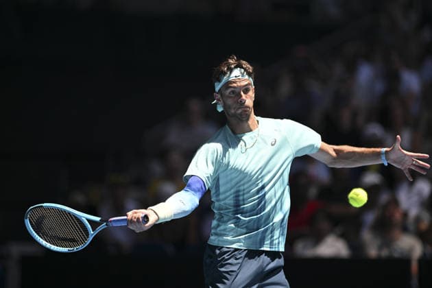 Australian Open 2026 MELBOURNE, AUSTRALIA - JANUARY 24: Lorenzo Musetti (ITA) in action against Tomas Machac (CZE) (not seen) during round 3 at the Australian Open grand slam tennis tournament at Melbourne Park in Melbourne, Australia on January 24, 2026. Mark Avellino Anadolu Melbourne Australia. Editorial use only. Please get in touch for any other usage.  Copyright: x2026xAnadoluxMarkxAvellinox