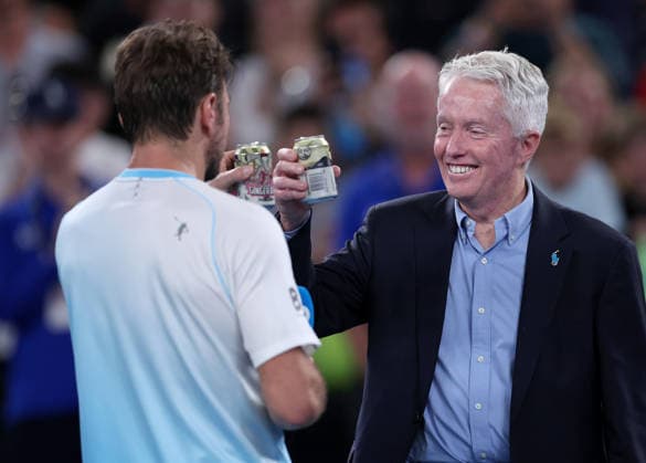 Stan Wawrinka stares a beer with Craig Tiley following his last ever match at the Australian Open Australian Open tennis tournament, Day Seven, Melbourne Park, Australia - 24 Jan 2026Melbourne Melbourne Park Victoria (VIC) Australia  Copyright: xEllaxLing Shutterstockx 16380459bi
