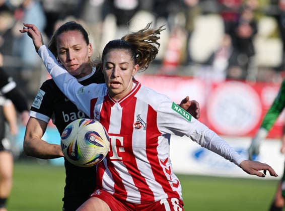 23 01 2026 xophax, Soccer Womens Bundesliga Google Pixel Womens Bundesliga 25 26 Season 2025 2026 1 FC Köln SC Freiburg from l n right Lisa Karl Sc Freiburg and Zoe Margaret Hasenauer 1 FC Köln , right Köln