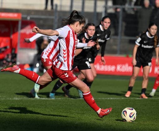23 01 2026 xophax, Soccer Womens Bundesliga Google Pixel Womens Bundesliga 25 26 Season 2025 2026 1 FC Köln SC Freiburg Martyna Wiankowska 1 FC Köln by penalty kick to 1 - 0 for FC Köln