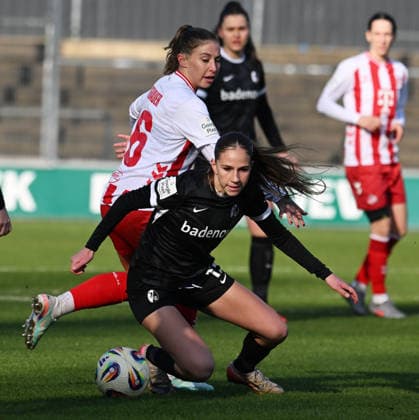 23 01 2026 xophax, Football Womens Bundesliga Google Pixel Womens Bundesliga 25 26 Season 2025 2026 1 FC Köln SC Freiburg Left Zoe Margaret Hasenauer, left 1 FC Köln Maj Schneider, front SC Freiburg Köln
