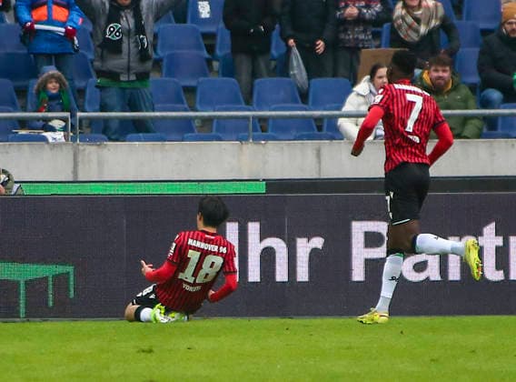 Germany Soccer 2 Bundesliga 2025 26, 19 Matchday Hannover 96 Fortuna Düsseldorf Heinz von Heiden Arena Stadion Hannover Goal celebration Daisuke Yokota Hannover 96, 18 Mustapha Bundu Hannover 96, 7 Hannover Copyright: xAymanxAlahmedx