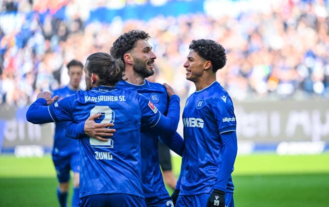 Fabian Schleusener Karlsruher SC celebrates his goal with Louey Ben Farhat Karlsruher SC during the 2 Bundesliga match between Karlsruher SC and Hertha BSC at BBBank Wildpark on January 24, 2026 in Karlsruhe, Germany Germany Photo by Silas Schüller DeFodi Images Fabian Schleusener Karlsruher SC Karlsruher SC celebrates his goal with Louey Ben Farhat Karlsruher SC during the 2 Bundesliga match between Karlsruher SC and Hertha BSC at BBBank Wildpark on January 24, 2026 in Karlsruhe, Germany Photo by Silas Schüller DeFodi Images DFB DFL REGULATIONS PROHIBIT ANY USE OF PHOTOGRAPHS AS IMAGE SEQUENCES AND OR QUASI VIDEO Photo by Silas Schueller DeFodi Images