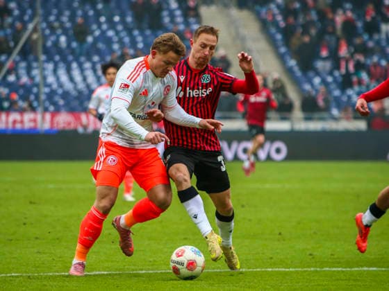 Germany Soccer 2 Bundesliga 2025 26, 19 Matchday Hannover 96 Fortuna Düsseldorf Heinz von Heiden Arena Stadion Hannover Maurice Neubauer Hannover 96, 33 Christian Rasmussen Fortuna Düsseldorf, 10 Hannover Copyright: xAymanxAlahmedx