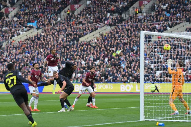West Ham vs Sunderland Premier League GOAL Crysencio Summerville of West Ham United opens the scoring during the West Ham vs Sunderland, Premier League match at the London Stadium Stratford. London The London Stadium UK Copyright: xMartinxDaltonx WestHam_Sunderland_240126_MD_043
