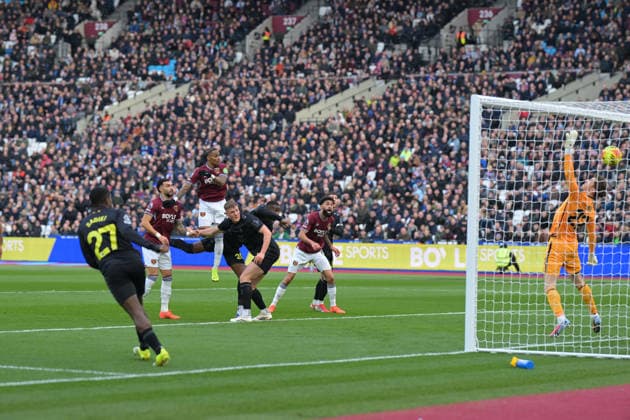 West Ham vs Sunderland Premier League GOAL Crysencio Summerville of West Ham United opens the scoring during the West Ham vs Sunderland, Premier League match at the London Stadium Stratford. London The London Stadium UK Copyright: xMartinxDaltonx WestHam_Sunderland_240126_MD_044