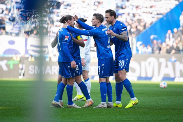 Germany, Football, 2 Bundesliga, Season 2025 2026, Karlsruher SC vs Herta BSC BBBank Wildpark Karlsruhe Sebastian Jung Karlsruher SC, 2 Goal, Cheering, Karlsruhe BBBank Wildpark Baden Württemberg Germany Copyright: xFINLEYxMÖRCHx