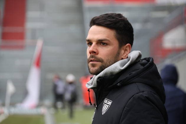 Coach Victor Kleinhenz Schweinfurt Football 3 League 2025 2026 FC Energie Cottbus 1, FC Schweinfurt 05