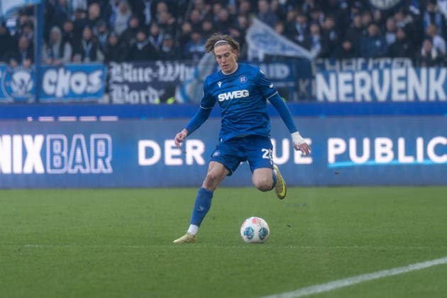 24 01 2026, xhfmx, Soccer 2 Bundesliga, Karlsruher SC Hertha BSC Berlin David Herold Karlsruher SC DFL DFB REGULATIONS PROHIBIT ANY USE OF PHOTOGRAPHS as IMAGE SEQUENCES and or QUASI VIDEO Karlsruhe