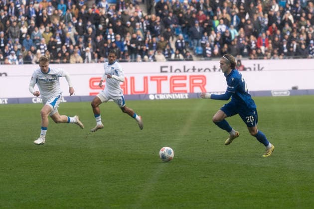 24 01 2026, xhfmx, Soccer 2 Bundesliga, Karlsruher SC Hertha BSC Berlin David Herold Karlsruher SC DFL DFB REGULATIONS PROHIBIT ANY USE OF PHOTOGRAPHS as IMAGE SEQUENCES and or QUASI VIDEO Karlsruhe
