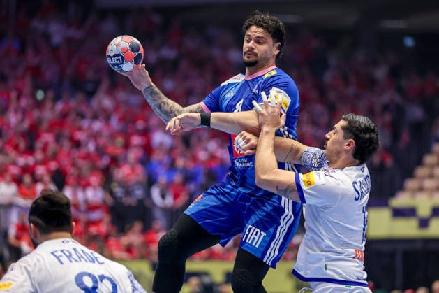 24 01 2026, Handball, Men s EHF EURO 2026, France Portugal, Jyske Bank Boxing in Herning, Denmark, Main Round Elohim Prandi France 08 in duel against Rocha Nogueira Portugal 13 Denmark