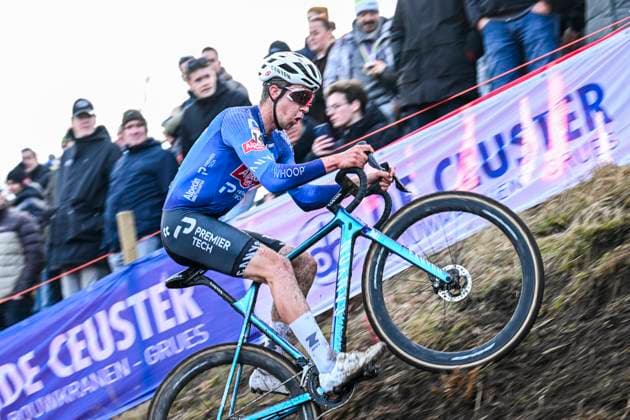 UCI Cyclocross World Cup 2025-2026 Maasmechelen MAASMECHELEN, BELGIUM - JANUARY 24 : Michels Jente (BEL) of Alpecin-Deceuninck in action during the 11th leg of the Maasmechelen UCI Cyclocross World Cup 2025-2026 a cyclocross race for Women Elite on January 24, 2026 in Maasmechelen, Belgium, 24 01 2026 ( Maasmechelen Belgium  Copyright: xVincentxKalutx