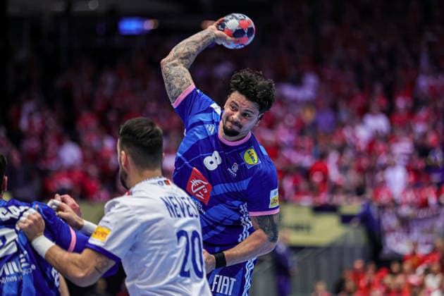 8Prandi, Elohim in action Match between FRANCE VS PORTUGAL valid for Men s EHF EURO 2026 at Jyske Bank Boxen in Herning on 24 January 2026. Herning Jyske Bank Boxen Herning Denmark Copyright: xIMAGOx xPRIMExSPORTSxIMAGESx xANGELOxMOREIRAx