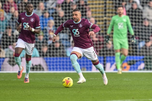 24th January 2026; Turf Moor, Burnley, Lancashire, England; Premier League Football, Burnley versus Tottenham Hotspur; Kyle Walker of Burnley runs with the ball  LeexDurkin Content restricted for UK based newspaper