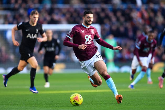 Burnley, England, 24th January 2026. Armando Broja of Burnley runs with the ball during the Burnley vs Tottenham Hotspur Premier League match at Turf Moor, Burnley. Picture credit should read: Jessica Hornby Sportimage EDITORIAL USE ONLY. No use with unauthorised audio, video, data, fixture lists, club league logos or live services. Online in-match use limited to 120 images, no video emulation. No use in betting, games or single club league player publications. SPI_029_JH_BURNLEY_TOTTENHAM SPI-4474-0028