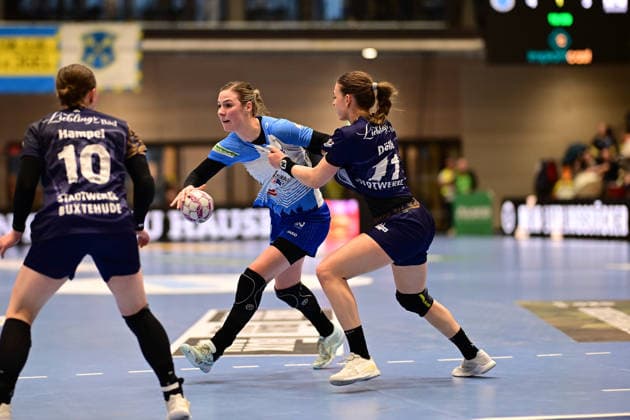 Handball I Women I Season 2025 2026 I 14 HBF I 1 Matchday I Buxtehuder SV Sport Union Neckarsulm I 24 01 2026 Bruggeman Annefleur 11, Neckarsulmer Sport Union Isabelle Dölle 11, Buxtehuder Sportverein Buxtehude Halle Nord Niedersachsen Germany Copyright: xLobeca FelixxSchlikisx