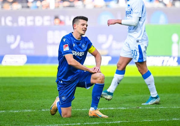 Marvin Wanitzek Karlsruher SC looks thoughtful during the 2 Bundesliga match between Karlsruher SC and Hertha BSC at BBBank Wildpark on January 24, 2026 in Karlsruhe, Germany Photo by Silas Schüller DeFodi Images Marvin Wanitzek Karlsruher SC looks thoughtful during the 2 Bundesliga match between Karlsruher SC and Hertha BSC at BBBank Wildpark on January 24, 2026 in Karlsruhe, Germany Photo by Silas Schüller DeFodi Images DFB DFL REGULATIONS PROHIBIT ANY USE OF PHOTOGRAPHS AS IMAGE SEQUENCES AND OR QUASI VIDEO Photo by Silas Schueller DeFodi Images