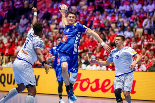 24 01 2026, Handball, Men s EHF EURO 2026, France Portugal, Jyske Bank Boxing in Herning, Denmark, Main Round Aymeric Minne France 04 in a duel against Victor Manuel Iturriza Alvarez Portugal 08 Francisco Mota Costa Portugal 26 Denmark