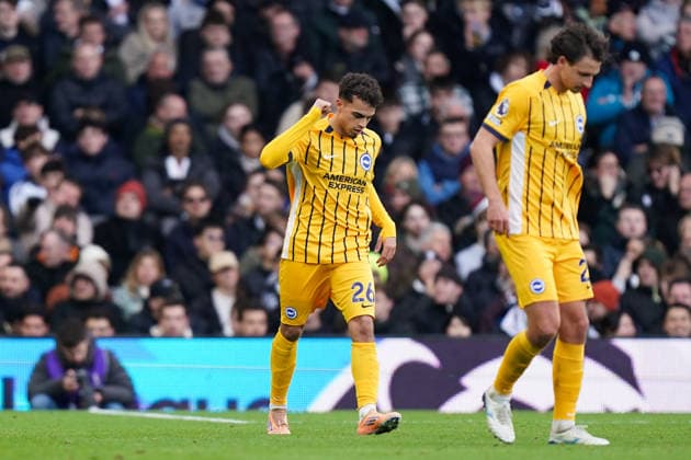 Fulham v Brighton & Hove Albion, Premier League Yasin Ayari of Brighton & Hove Albion celebrating his goal to make it 0-1 during the Fulham v Brighton & Hove Albion Premier League match at Craven Cottage, London, England on 24 January 2026 Credit: Dylan Hepworth Every Second Media Editorial use only. All images are copyright Every Second Media Limited. No images may be reproduced without prior permission. All rights reserved. Premier League and Football League images are subject to licensing agreements with Football DataCo Limited. see https: www.football-dataco.com Copyright: xIMAGO EveryxSecondxMediax ESM-1770-0039 DylanxHepworthx xEveryxSecondxMediax
