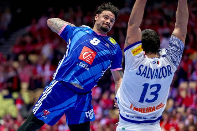 24 01 2026, Handball, Men s EHF EURO 2026, France Portugal, Jyske Bank Boxing in Herning, Denmark, Main Round Elohim Prandi France 08 in duel against Rocha Nogueira Portugal 13 Denmark