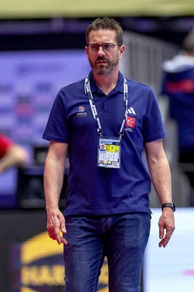 24 01 2026, Handball, Men s EHF EURO 2026, France Portugal, Jyske Bank Boxing in Herning, Denmark, Main Round Headcoach Guillaume Gille France hc gesticulating on the sidelines Denmark