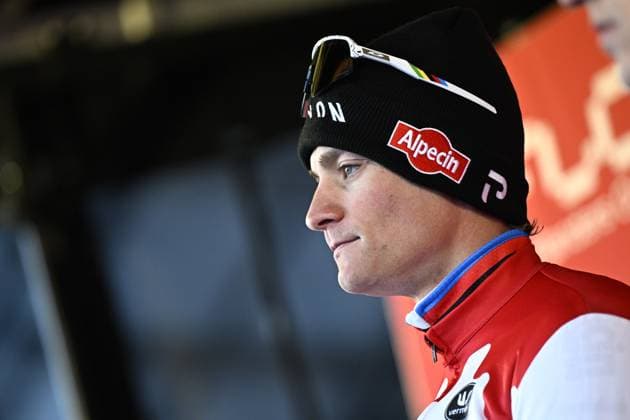 Dutch Tibor Del Grosso and pictured on the podium after the men s elite race at the World Cup cyclocross cycling event in Maasmechelen, Belgium, stage 11 (out of 12) of the UCI World Cup cyclocross competition, Saturday 24 January 2026. JASPERxJACOBS  x158277446x