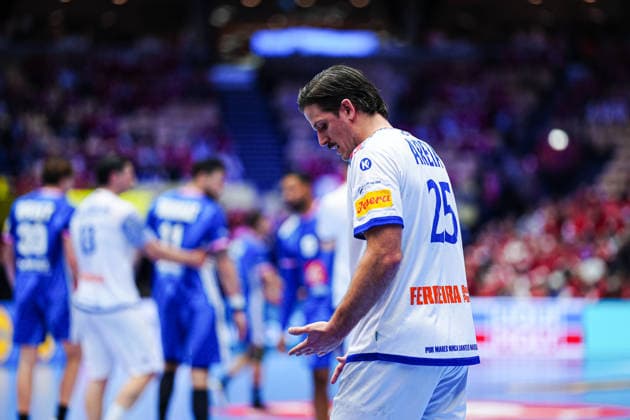 Antonio Areia Portugal, 25 disappointed disappointment after defeat DEN, France vs Portugal, Handball, EHF European Championship 2026, Main Round, Matchday 2, 24 01 2026 DEN, France vs Portugal, Handball, EHF European Championship 2026, Main Round, Matchday 2, 24 01 2026 Herning Copyright: xEibner-Pressefoto MarcelxvonxFehrnx EP_MFN