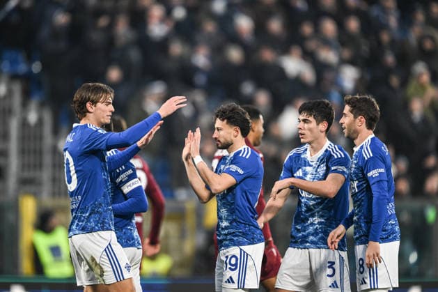 Nicolas Kuhn of Calcio Como celebrating after a goal during the Italian Serie A football match between Calcio Como and Torino FC on January 24, 2026 at the Giuseppe Senigallia stadium in Como, Italy Photo Tiziano Ballabio  Copyright: xTizianoxBallabio IPAxSportx xipa-agency.netx xx IPA_70499732 IPA_Agency_IPA70499732