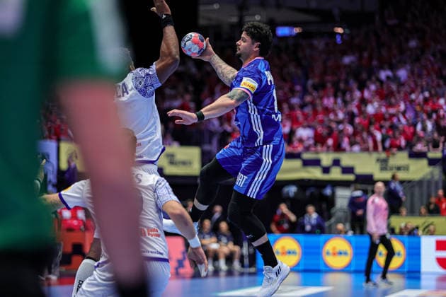 8Prandi, Elohim in action Match between FRANCE VS PORTUGAL valid for Men s EHF EURO 2026 at Jyske Bank Boxen in Herning on 24 January 2026. Herning Jyske Bank Boxen Herning Denmark Copyright: xIMAGOx xPRIMExSPORTSxIMAGESx xANGELOxMOREIRAx