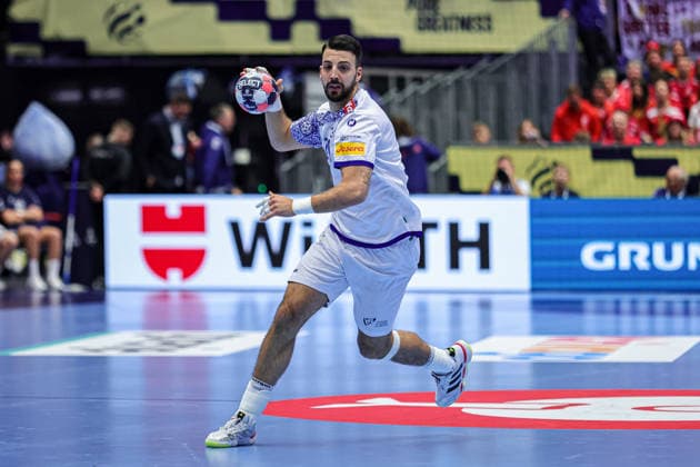 20Neves, Miguel in action Match between FRANCE VS PORTUGAL valid for Men s EHF EURO 2026 at Jyske Bank Boxen in Herning on 24 January 2026. Herning Jyske Bank Boxen Herning Denmark Copyright: xIMAGOx xPRIMExSPORTSxIMAGESx xANGELOxMOREIRAx